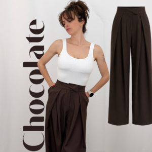 Pantalón pinzas chocolate